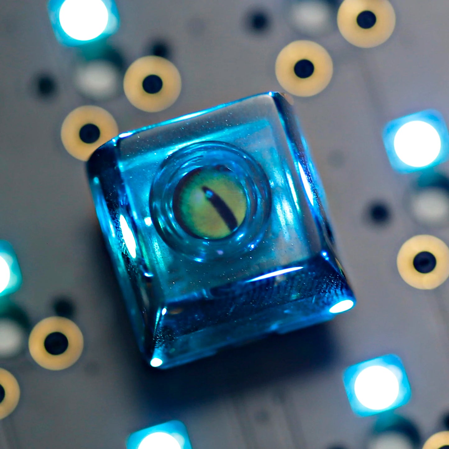 Novelty Artisan Keycap Resin Snow Mountain Shine through Flippable Evil Eye Keycaps for Cherry MX Mechanical Gaming Keyboard